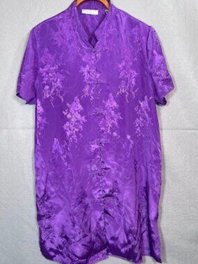 Erika Taylor Intimates Vintage Purple Satin & Lace Sleep Coverup Size L
